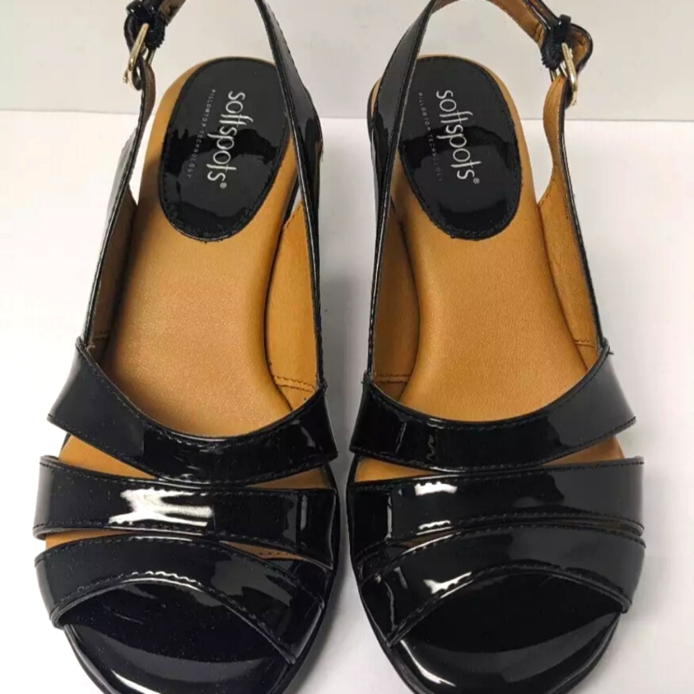 Soft spots, Neima, Comforting, size 5.5M, preowned, great condtiion